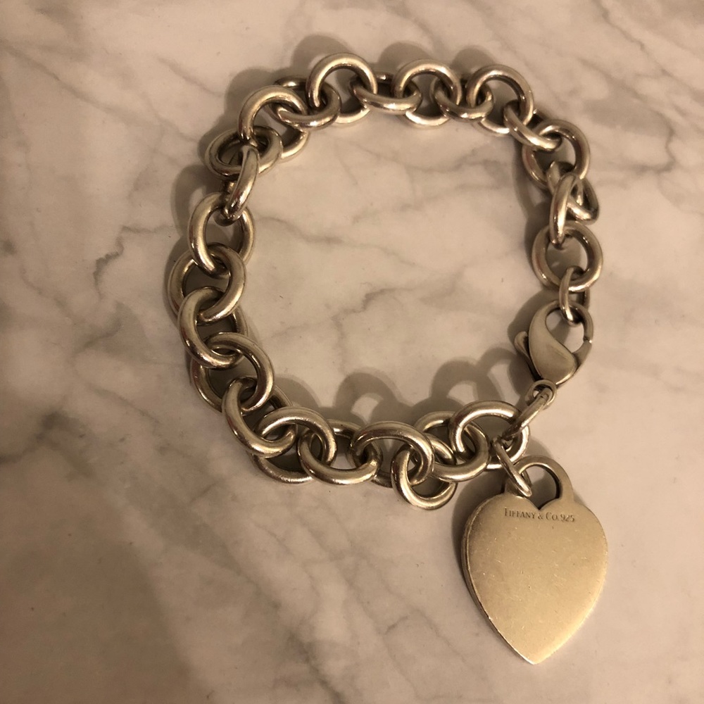 Tiffany & Co Engravable Blank Heart Bracelet